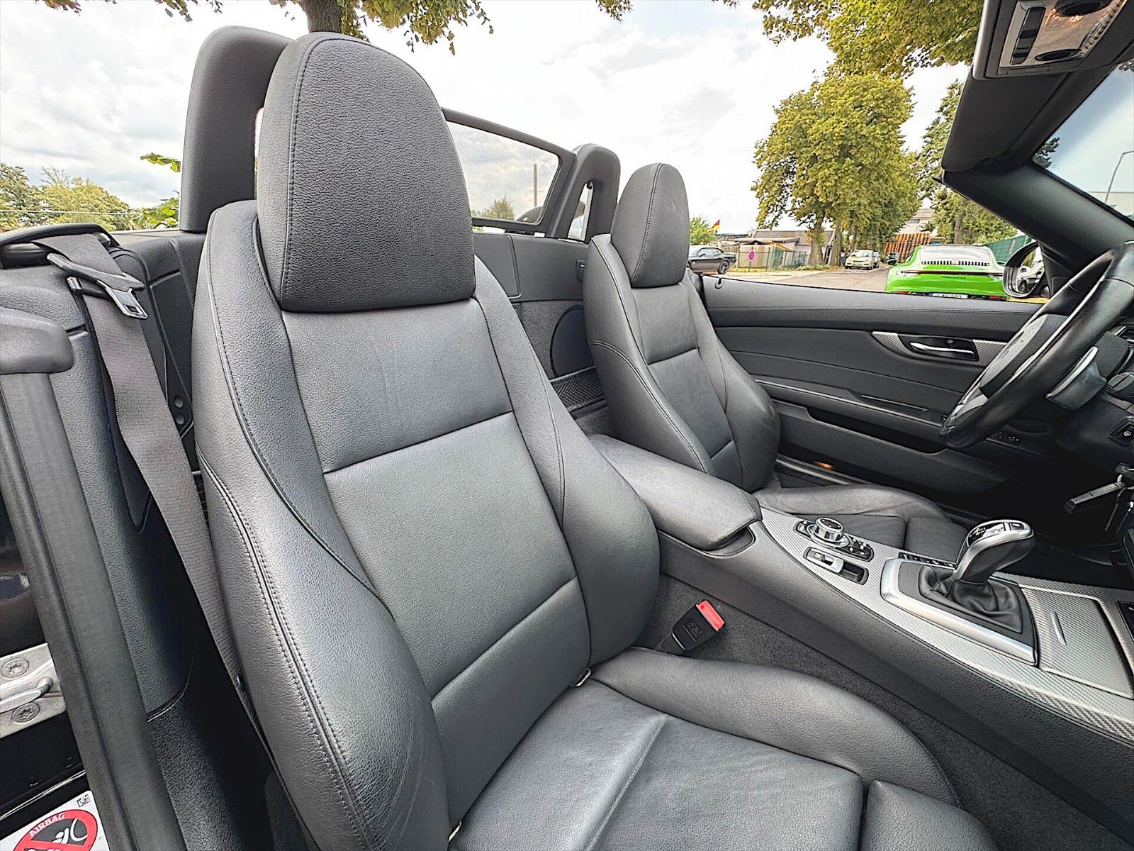 Fahrzeugabbildung BMW Z4 Roadster sDrive M 35is Performance Shadow LED