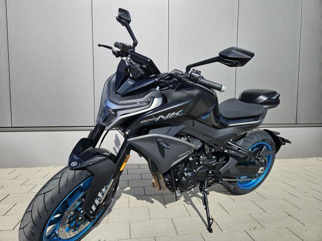 CFMOTO 800 NK Advanced 