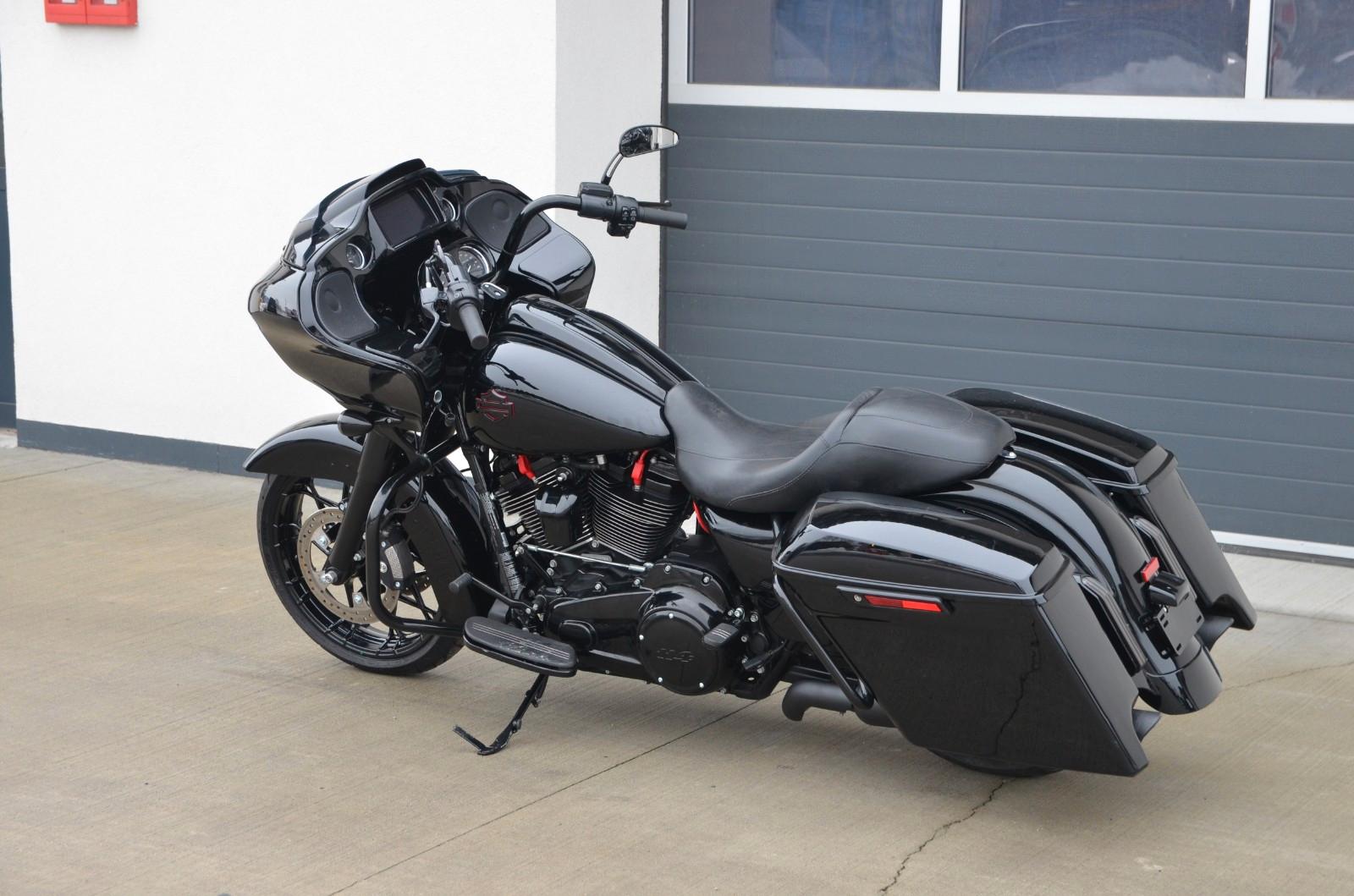 Harley-Davidson FLTRXS Road Glide Special M8 114 2023