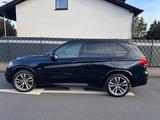 BMW X5 xDrive40d M-Paket  Voll/SoftClose/HUD - blaue BMW X5