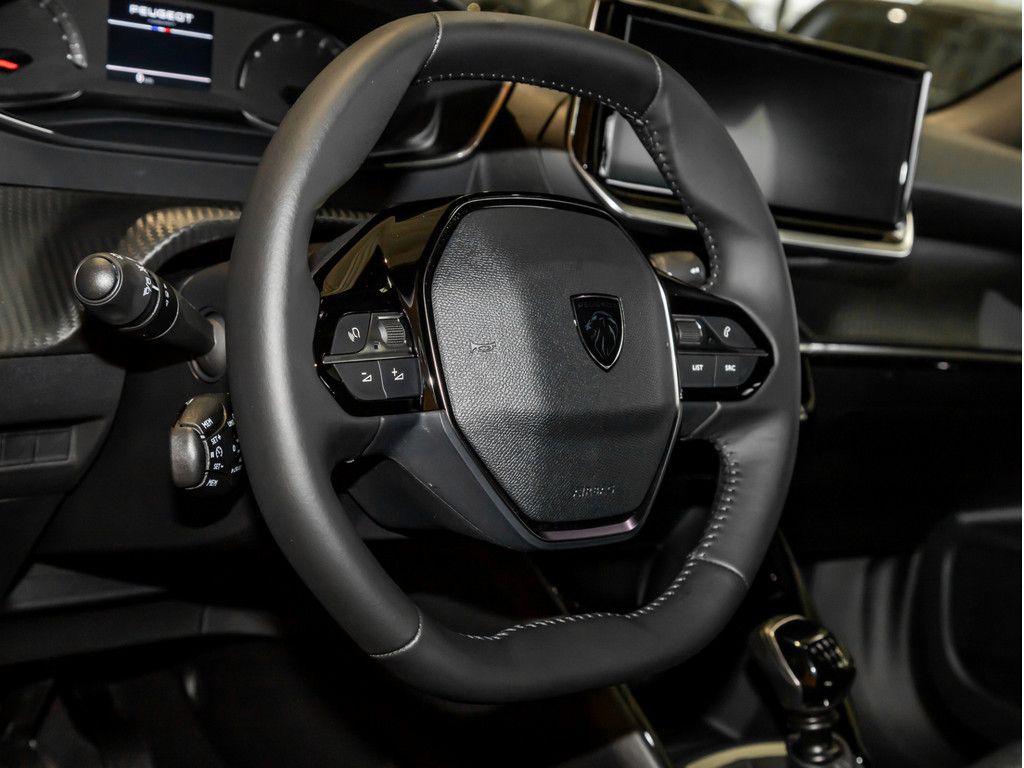 Peugeot 2008 - Bild 11