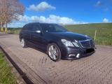 Mercedes-Benz Mercedes E300 CDI (AMG Ausstattung) - gebrauchte Mercedes-Benz E 300 aus dem Jahr 2009
