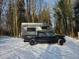Ford F-150 Black Edition mit Dux Camper Wohnkabine - Ford Camper