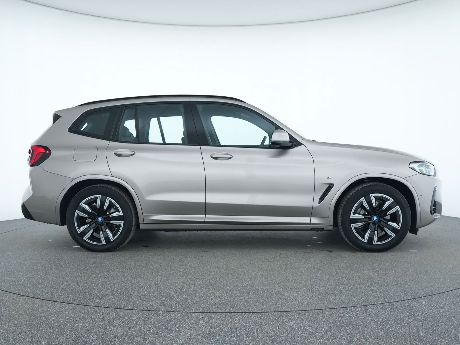 BMW iX3 - Bild 5