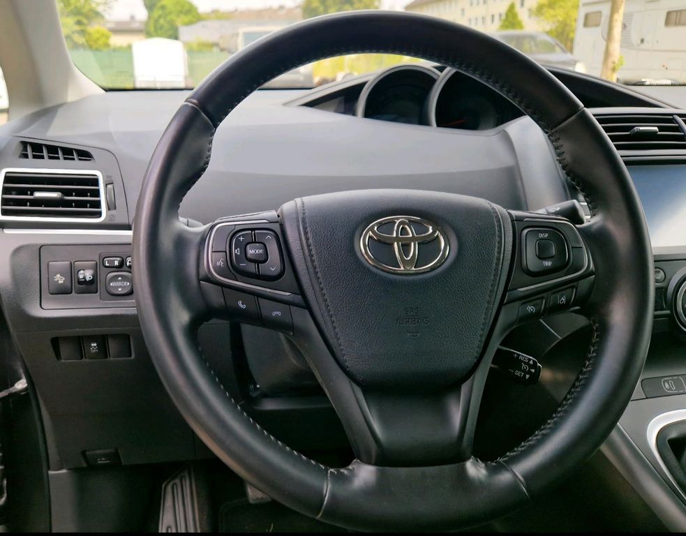Image of Toyota Verso