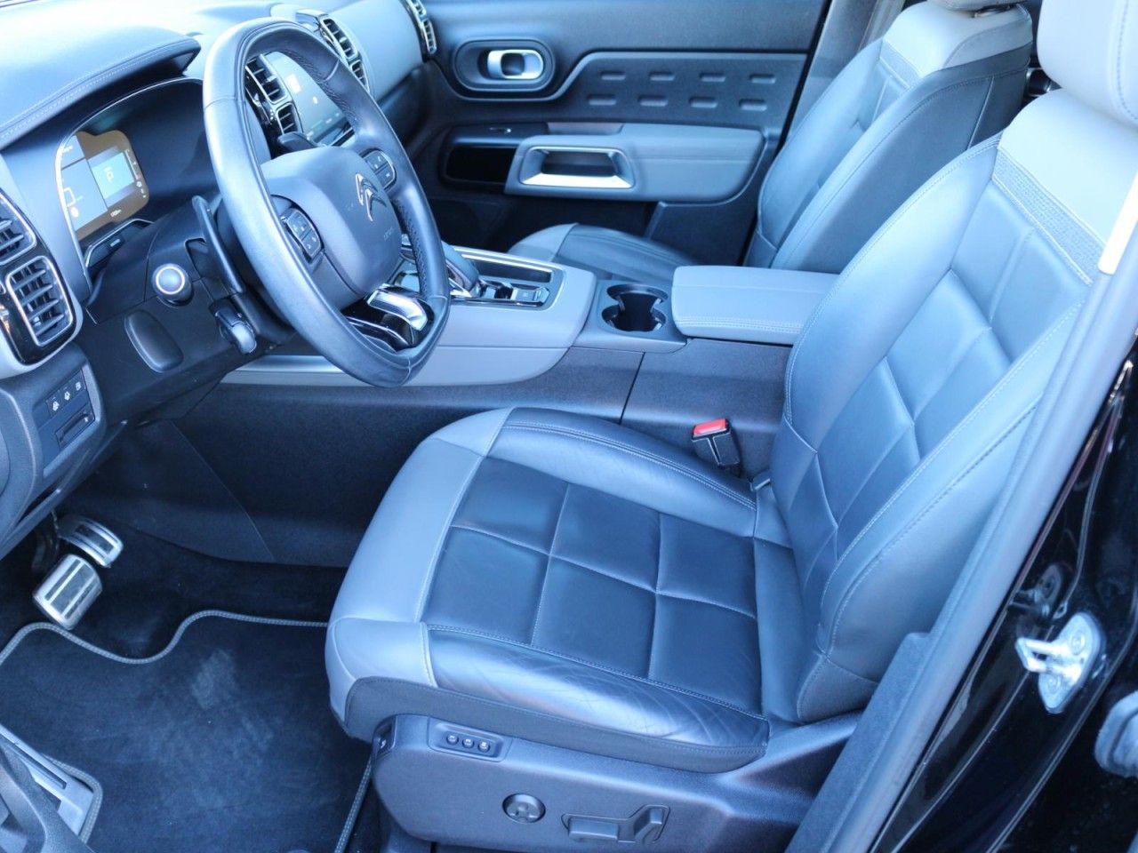 Fahrzeugabbildung Citroën C5 Aircross Shine Pack Hybrid