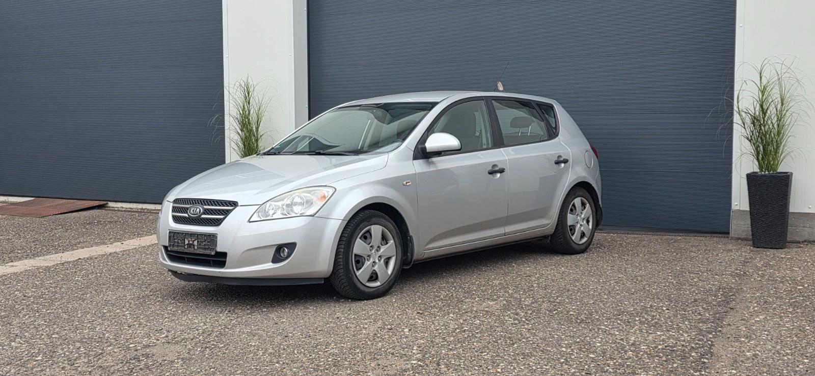 Kia ANDERE Ceed LX