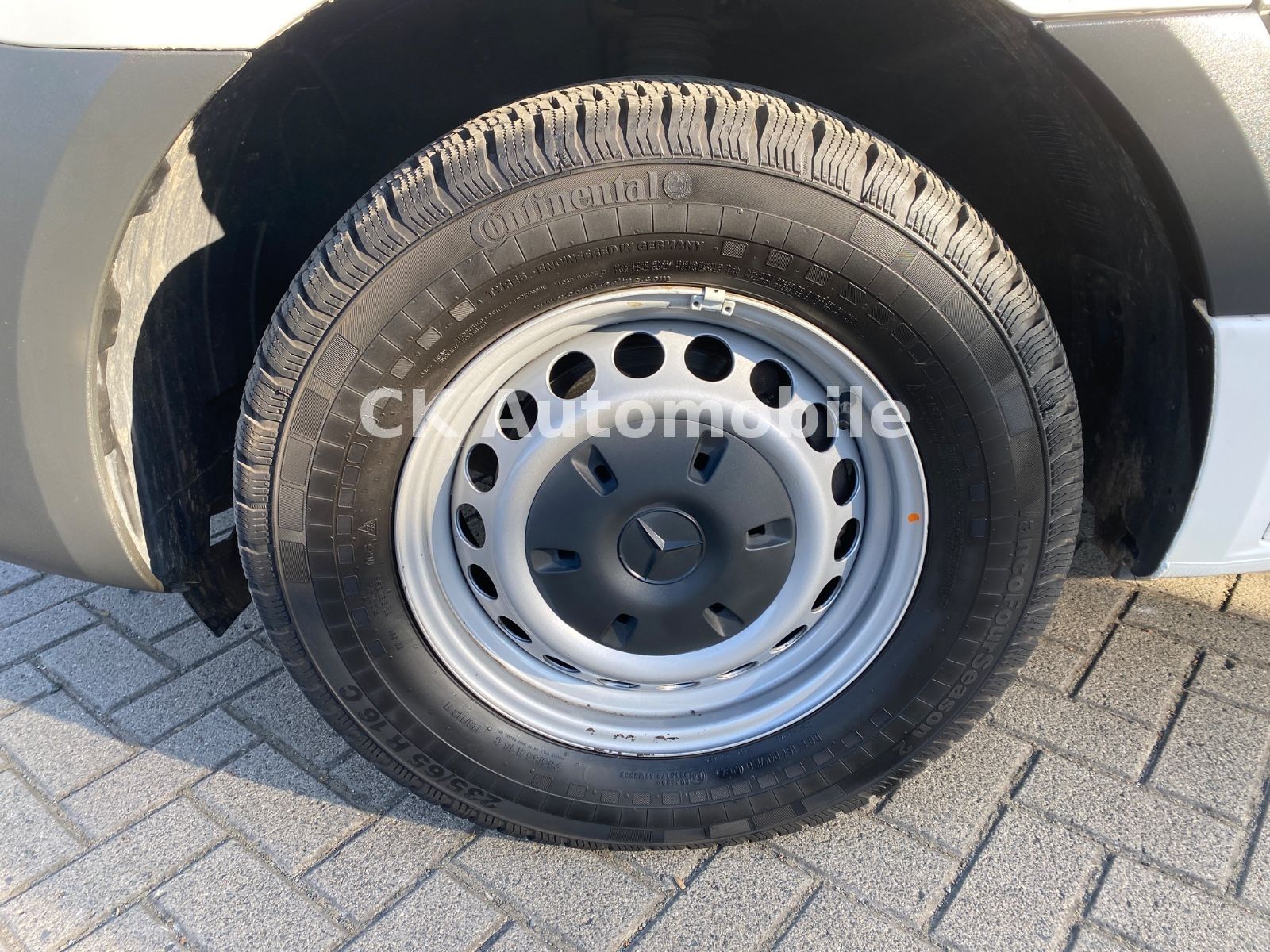 Fahrzeugabbildung Mercedes-Benz Sprinter III Kasten 316 RWD Mixto Autom./5 Sitze