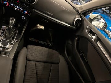Audi A3 Sportback e-tron sport*2. Hand*Klima*Navi*LED