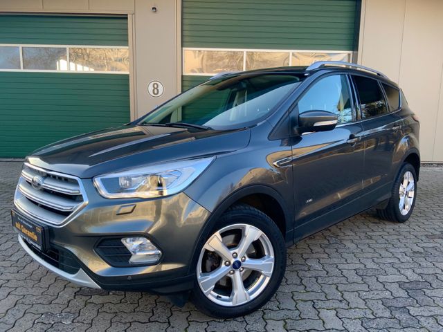 Ford Kuga 2.0 TDCi 4x4 Titanium Facelift/PANO/RCAM/