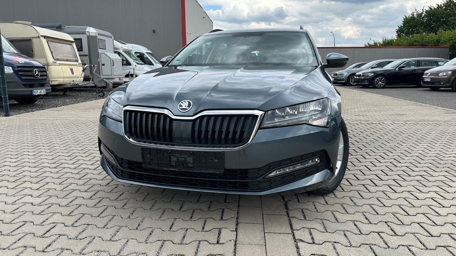 Skoda Superb Combi, Digital Kombi, LED, Scheckh., Mwst