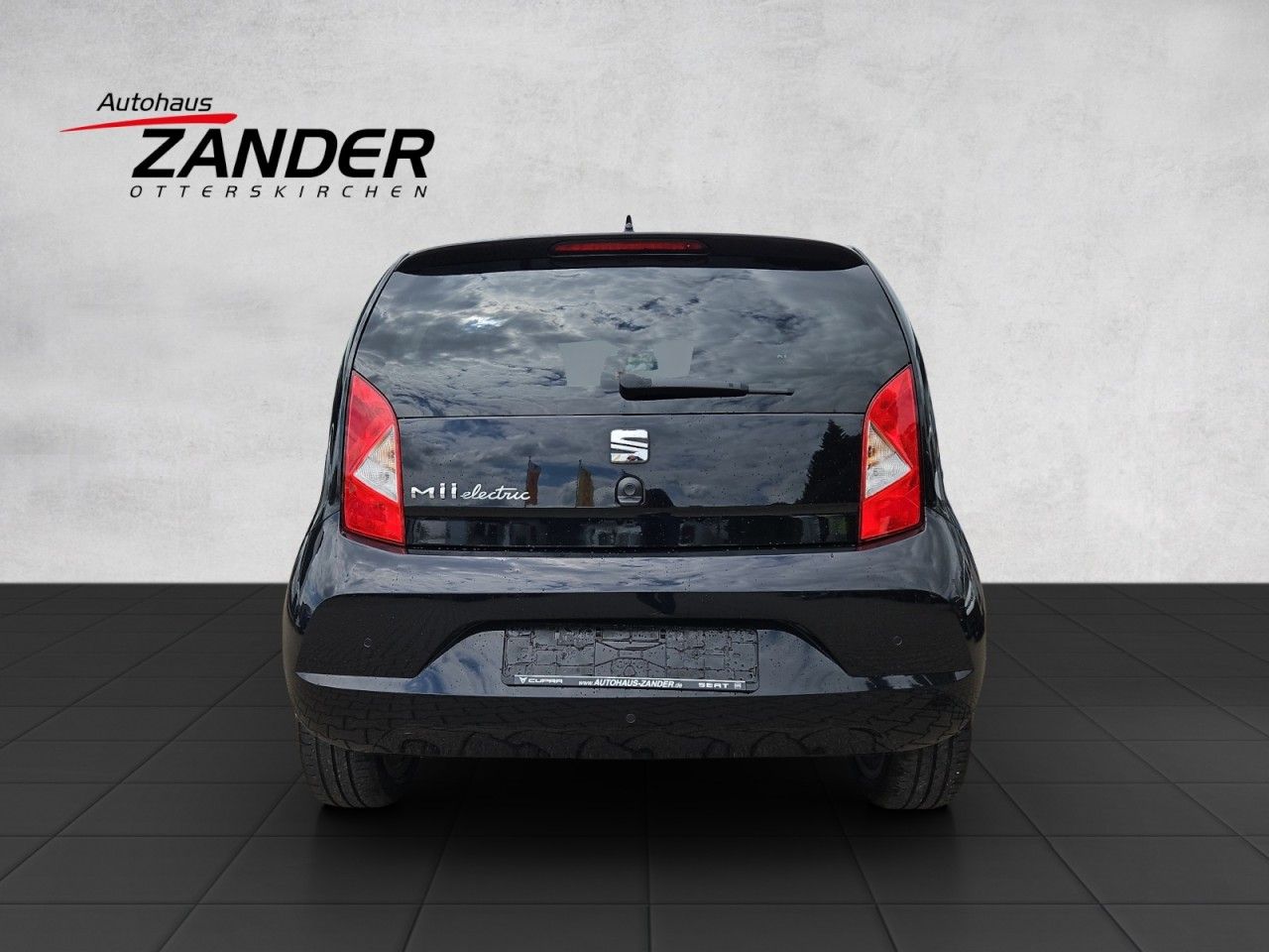 Fahrzeugabbildung SEAT Mii electric Plus + Batteriezertifikat