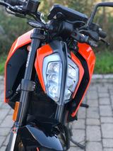KTM Duke 125 Tieferlegung  - MOTORRAD TIEFERLEGUNG