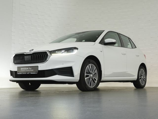 Fabia TSI TOUR+SITZHEIZUNG+LED LICHT+PARKPILOT V
