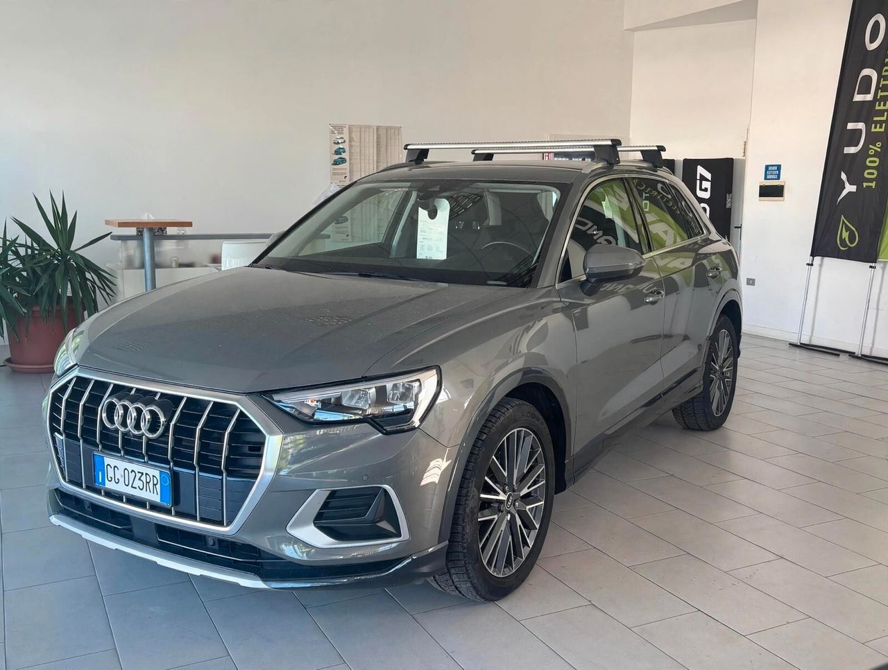 Audi Q3 35 TDI S tronic Business Advanced imagem 3