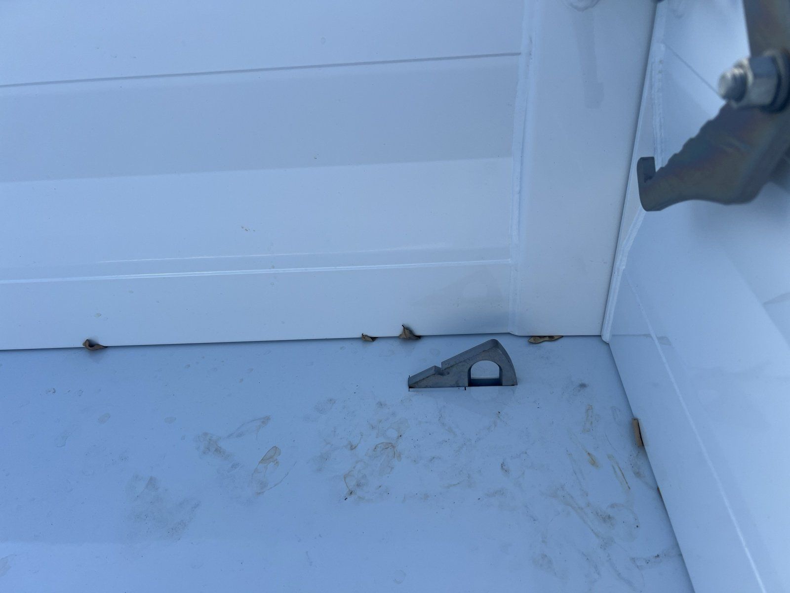 Fahrzeugabbildung Andere 7C18M eCanter Meiller Trigenius 3-Seiten mit Box