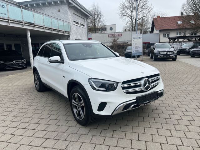 Mercedes-Benz GLC 300 e 4Matic*AMG*HUD*MBUX*Ambi*RCAM*AHK