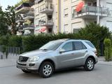 Mercedes-Benz ML350 4MATIC / Schiebedach A... - Mercedes-Benz ML 350 in Frankfurt (Main)