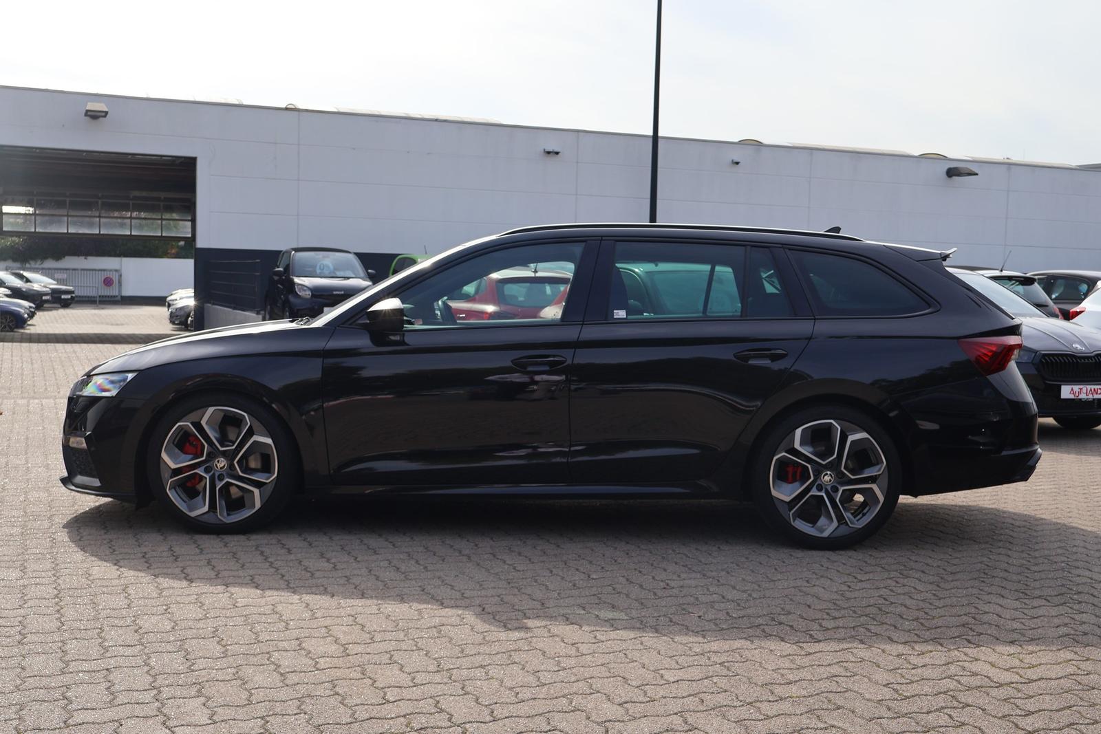 Skoda Octavia Combi 2.0 RS DSG LED Navi Sitzheizung