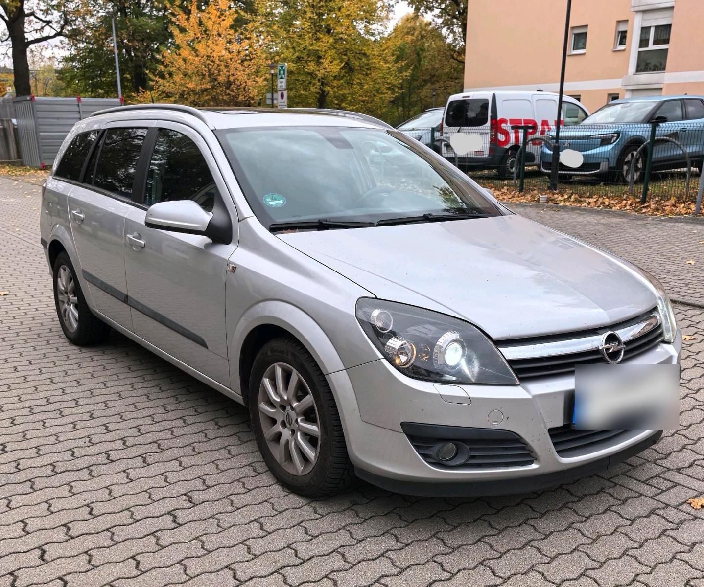 Opel Astra 2005 — engine 105 HP (77kW)