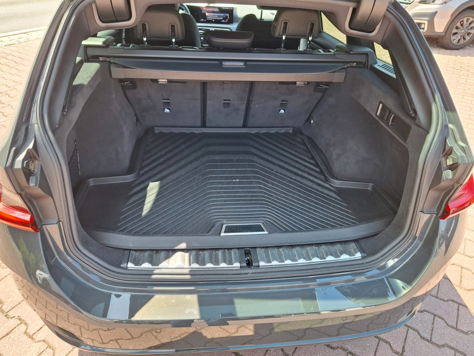 BMW 320i Touring, OPF foto 13