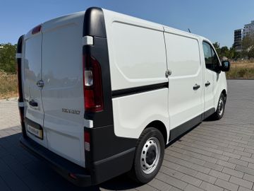Renault Trafic - 10