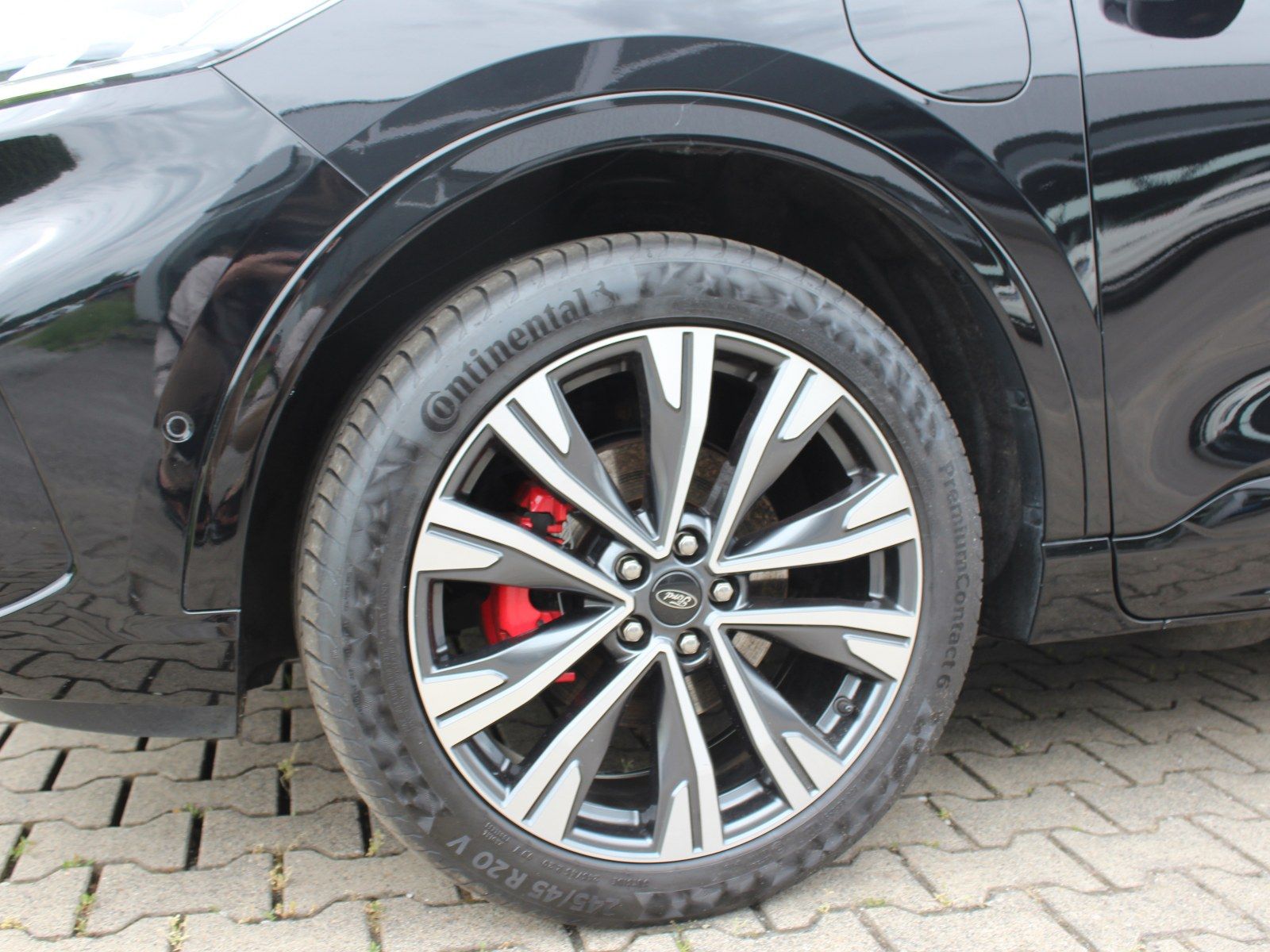 Fahrzeugabbildung Ford Kuga Plug-In Hybrid ST-Line X 2,5 Duratec