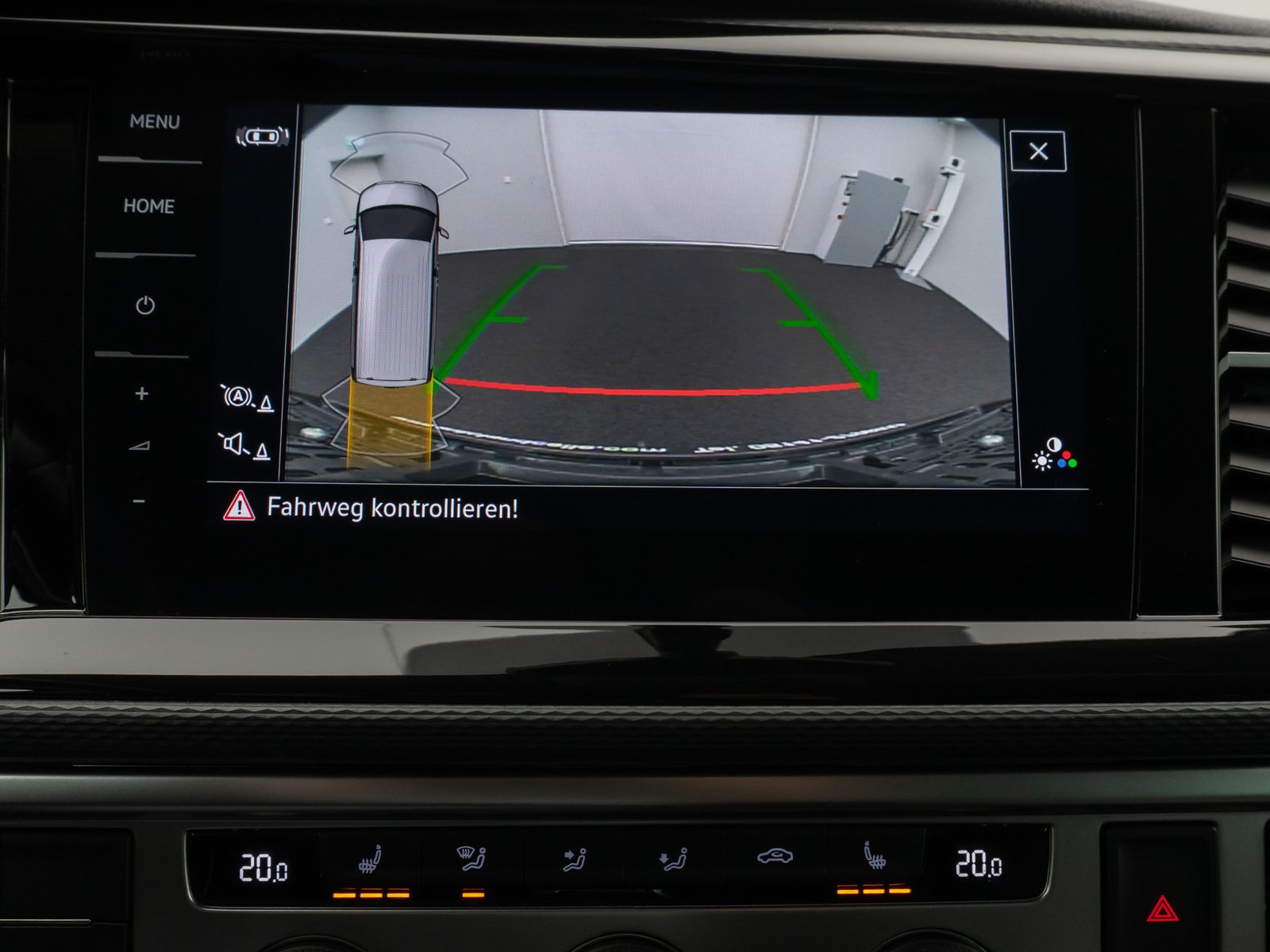 Fahrzeugabbildung Volkswagen T6 Multivan Kamera DAB Standheizung Navi Tempo