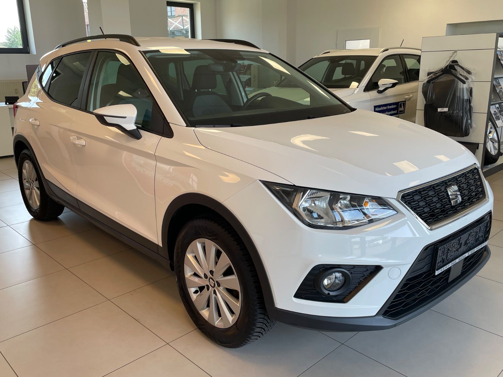SEAT Arona Style TSI 85 KW Allwetter