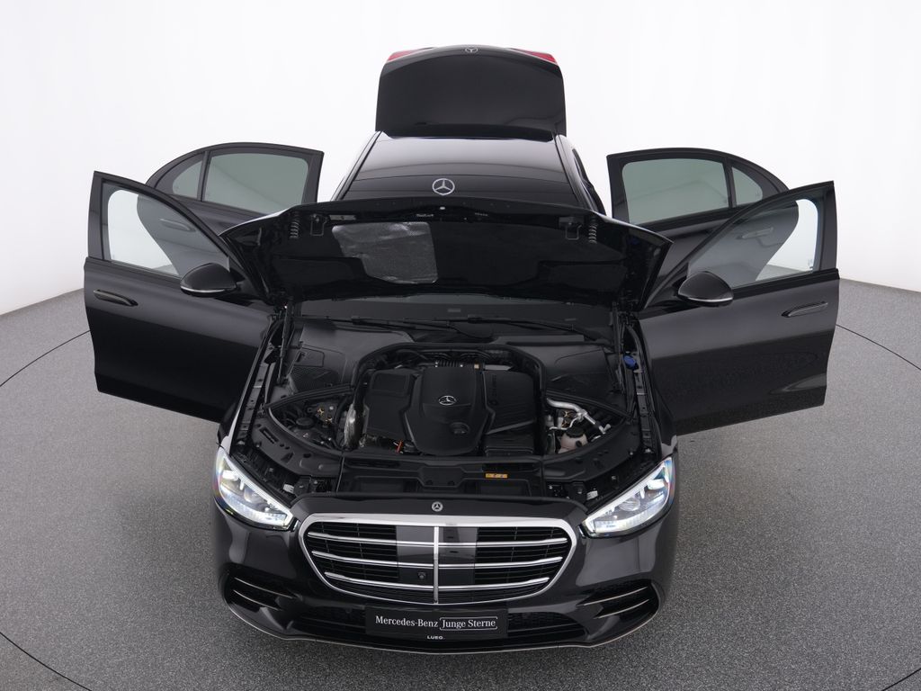 MERCEDES-BENZ S-Class 2026