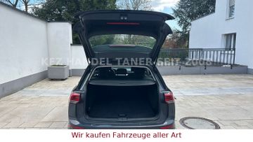 Volkswagen Golf - 9