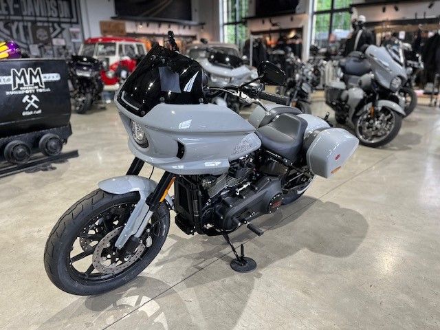 Fahrzeugabbildung Harley-Davidson FXLRST LOW RIDER ST 117 MY25