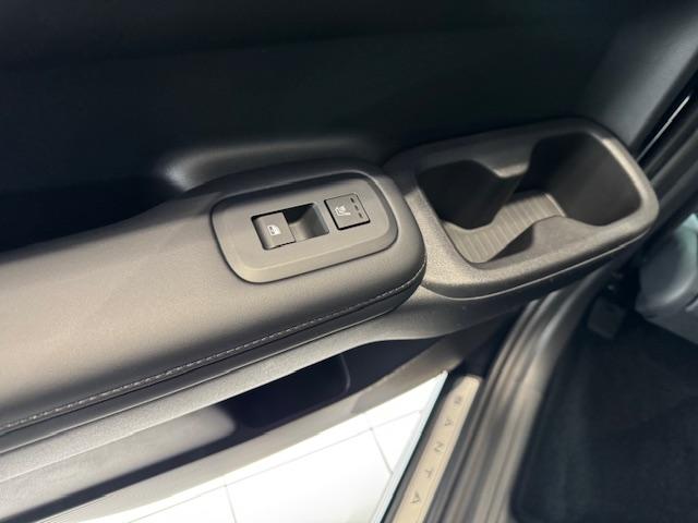 Hyundai SANTA FE Hybrid Intro