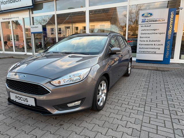 Ford Focus Turnier Business 1.0 74kW Zahnriemen Neu