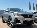 Peugeot 5008 Active Business *AUTOMATIK*7SITZ*AHK*KAMERA - Peugeot 5008 mit Diesel-Antrieb: Kleinbus