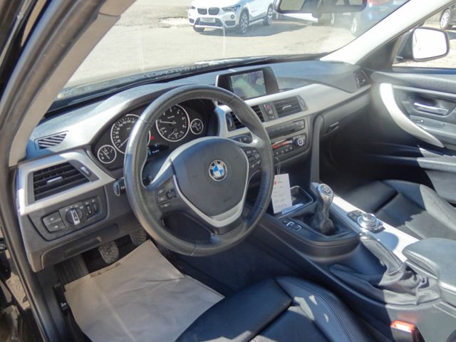 Fahrzeugabbildung BMW 318d/2.Hd/Leder/Navi/SitzH/Alu/PDC/17-Zoll/