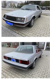 Ford Mustang 2.2  - Ford Mustang mit Benzin-Antrieb: Limousine