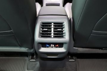 Volkswagen Tayron 1.5 eTSI 110 kW Life 7-Sitze AHK