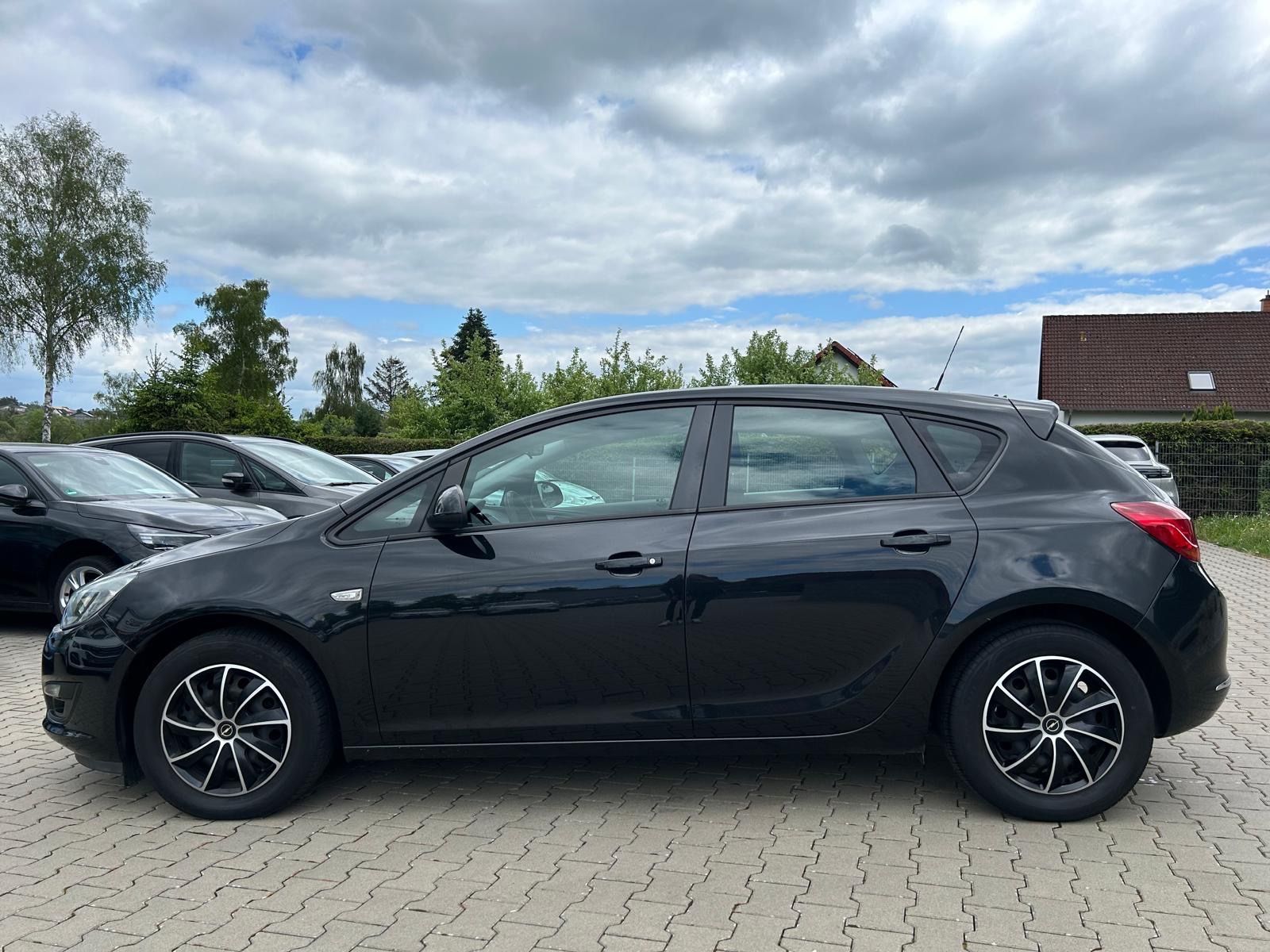 Fahrzeugabbildung Opel Astra J 1.6i Lim.°Tüv NEU°2.Hand°