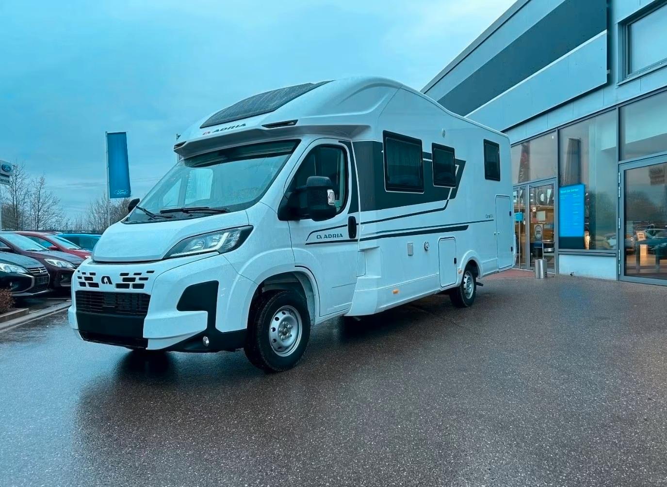 Adria Coral Axess 670 SL