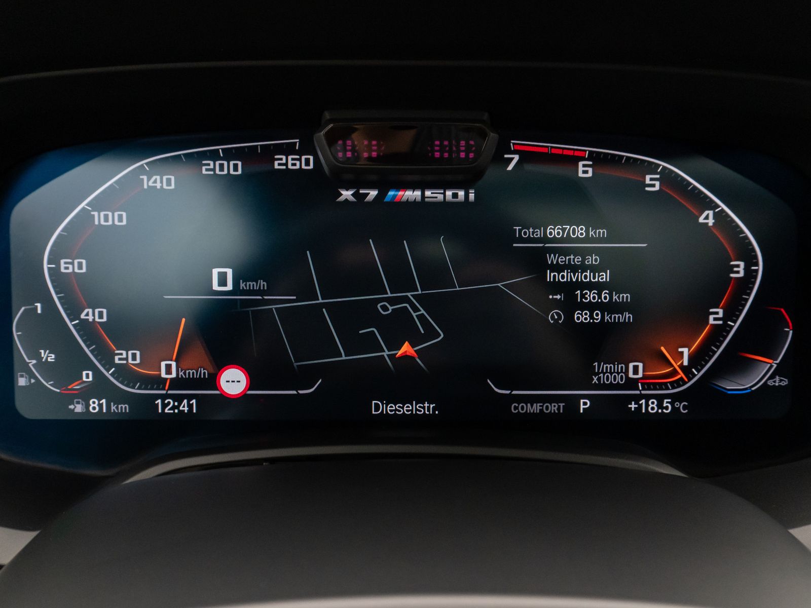 Fahrzeugabbildung BMW X7 M50i 360°SoftClose SkyLounge Massage 22" Voll