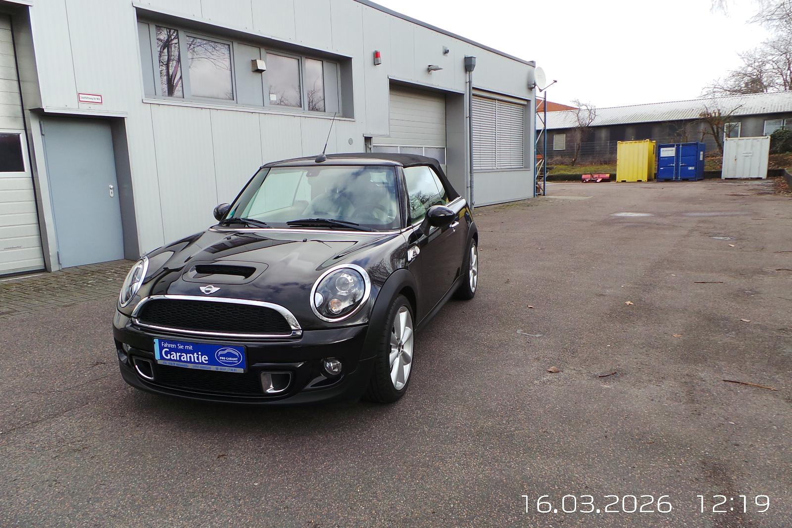MINI Cabrio Cooper S Aut. 1.Hand,Navi,Xenon,Shz,Leder