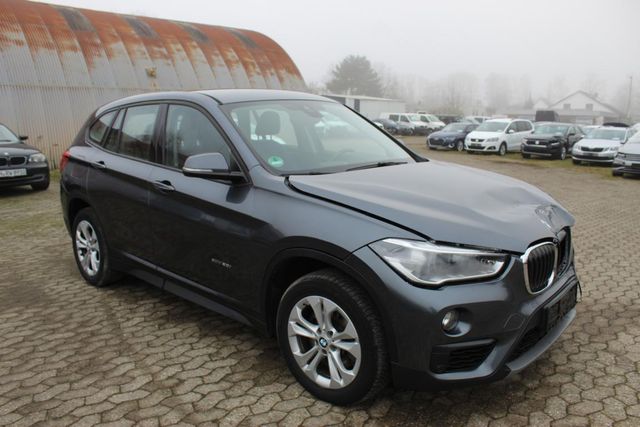 BMW X1 xDrive 20i Aut. Advantage Leder LED Navi