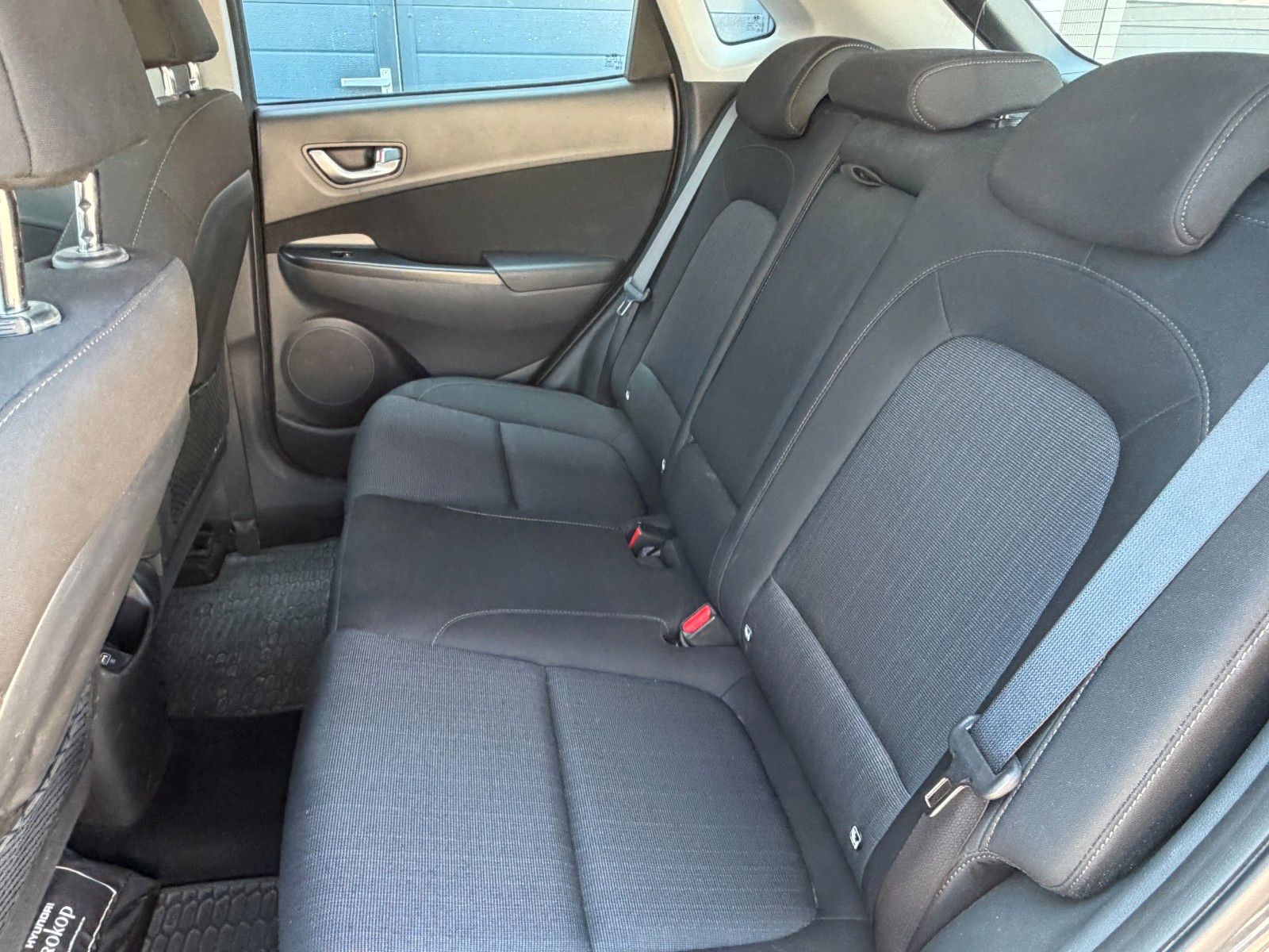 Fahrzeugabbildung Hyundai Hyundai KONA 1.6 GDi Hybrid Trend *Navi*LED*RFK*