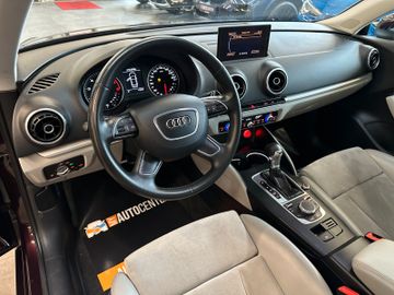 MYAUTOCENTER – Gebraucht- und Jahreswagen mit Werkstattservice in Pfaffenhofen Audi A3 attraction *Panorama*Klima*Freisprech*Xenon*