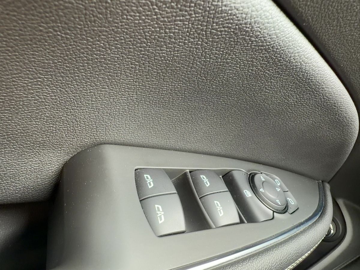 Opel Insignia - Bild 17
