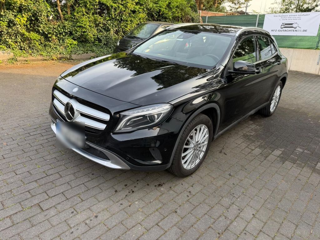 Image of Mercedes-Benz GLA 250