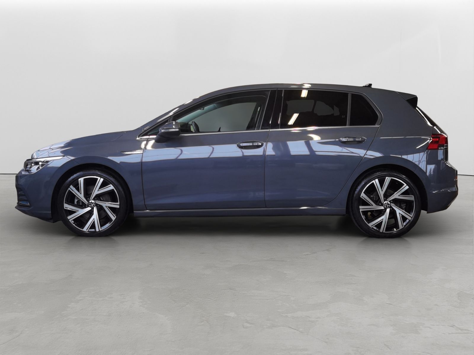 Volkswagen Golf VIII 2.0 TSI DSG Style AHK LED Navi foto 3