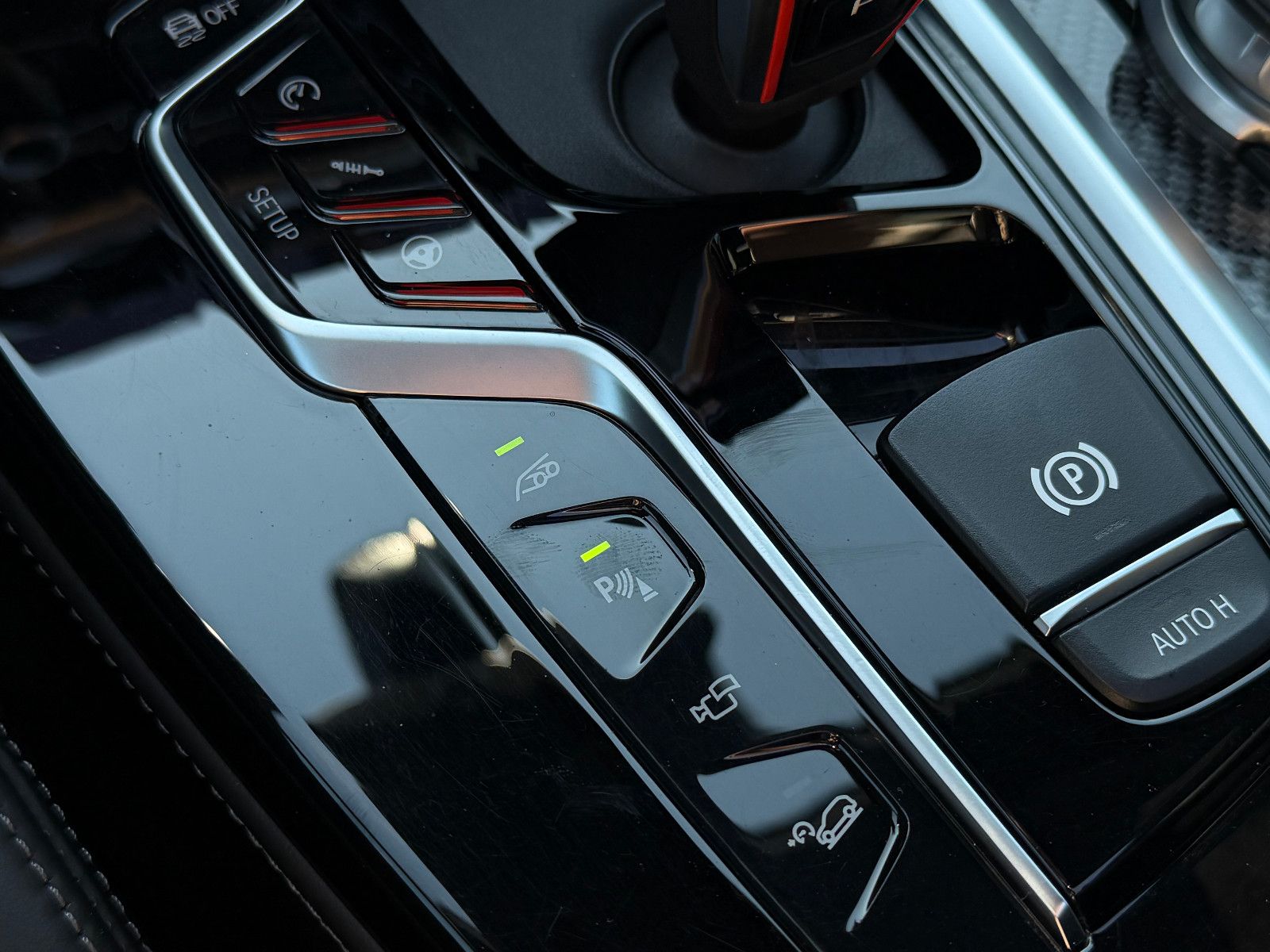 Fahrzeugabbildung BMW X4 M Competition/HUD/HARMAN-KARDON/S-DACH/AMBIEN