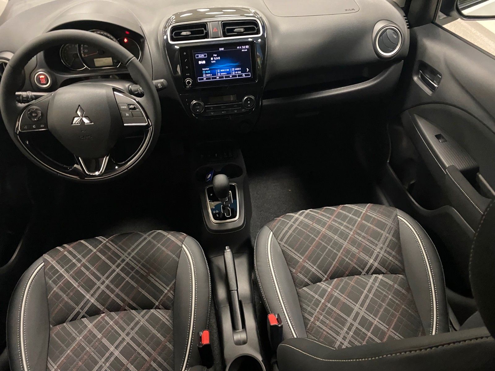 Fahrzeugabbildung Mitsubishi Space Star 1.2 Top CVT+KAMERA+KLIMATRONIC+15"ALU